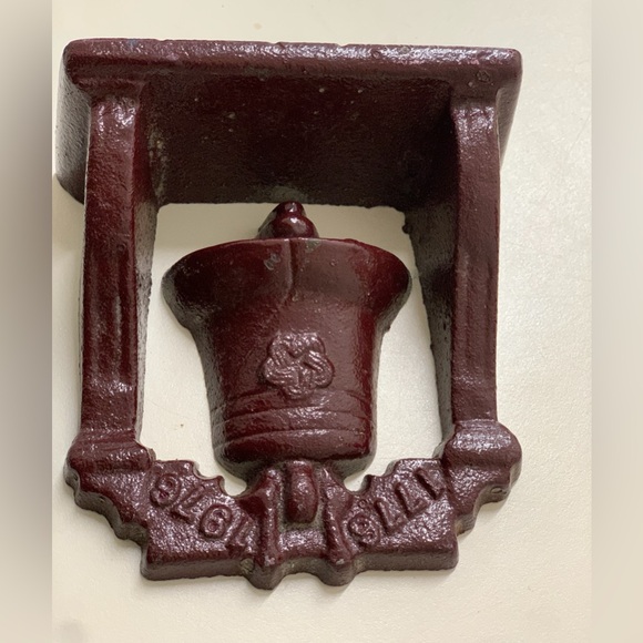 1776 1976 Vintage Solid Cast Iron Figural Liberty Bell Commemorative Doorstop - Picture 7 of 16